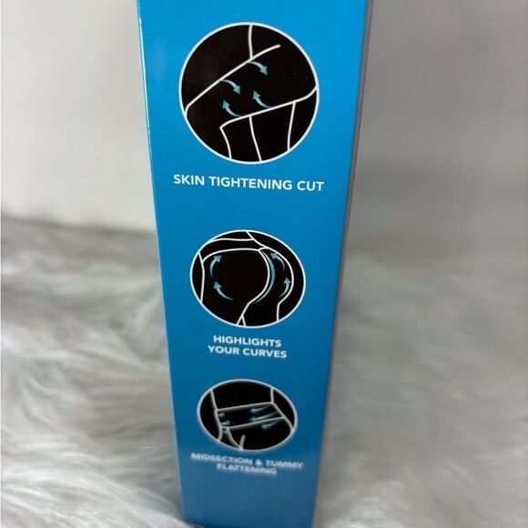 Sculpting Compression Leggings Size Large - Picture 5 of 5